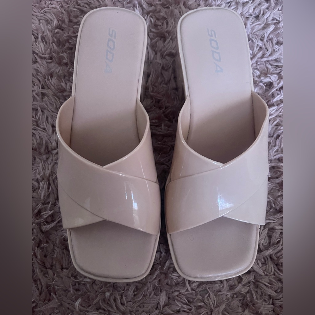 Jelly 1 Inch Sandal